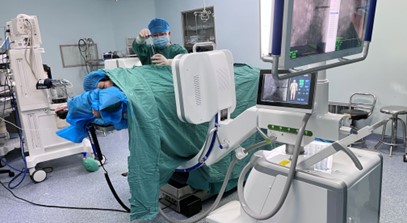 大平板C形臂在經皮椎體球囊擴張成形術(PKP)中的應用